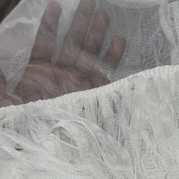 Top - Picture 5 of 7